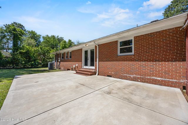 501 Robert E Lee Drive, Wilmington, NC 28412