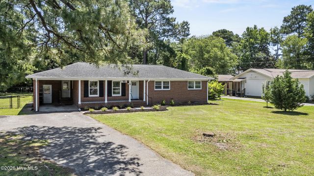 501 Robert E Lee Drive, Wilmington, NC 28412