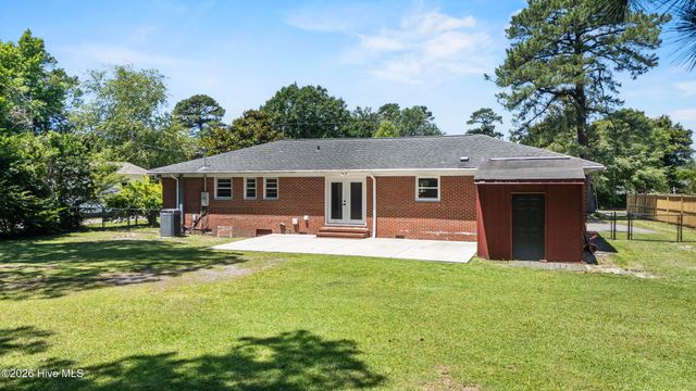 501 Robert E Lee Drive, Wilmington, NC 28412