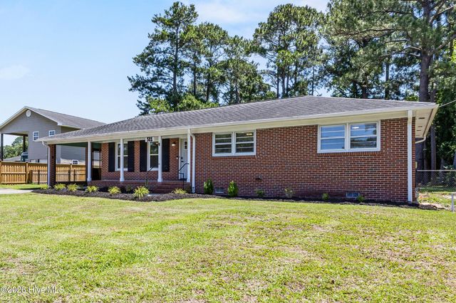 501 Robert E Lee Drive, Wilmington, NC 28412