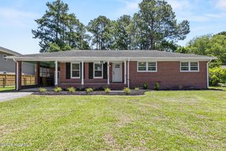 501 Robert E Lee Drive, Wilmington, NC 28412