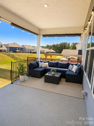 16203 Tulloch Road, Charlotte, NC 28278