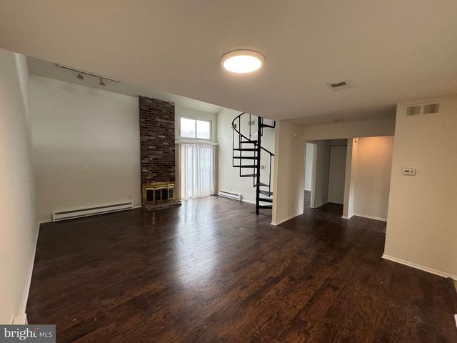 502 BROMLEY EST, Pine Hill, NJ 08021