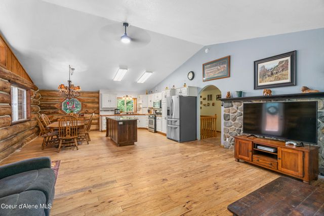 23525 N Cone Crest RD, Rathdrum, ID 83858