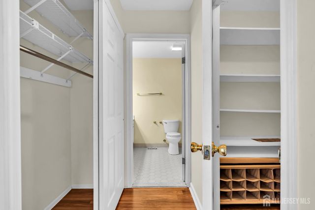 10 Yorkshire Drive B, Monroe, NJ 08831