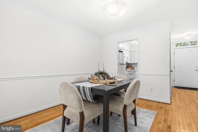 403 OLD TOWN CT, Alexandria, VA 22314