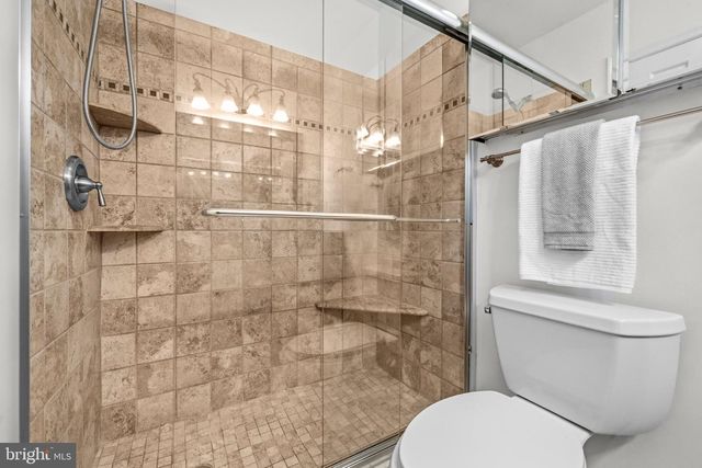 403 OLD TOWN CT, Alexandria, VA 22314