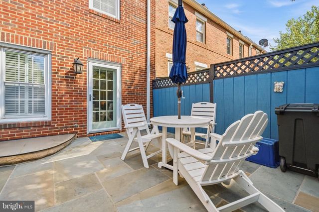 403 OLD TOWN CT, Alexandria, VA 22314