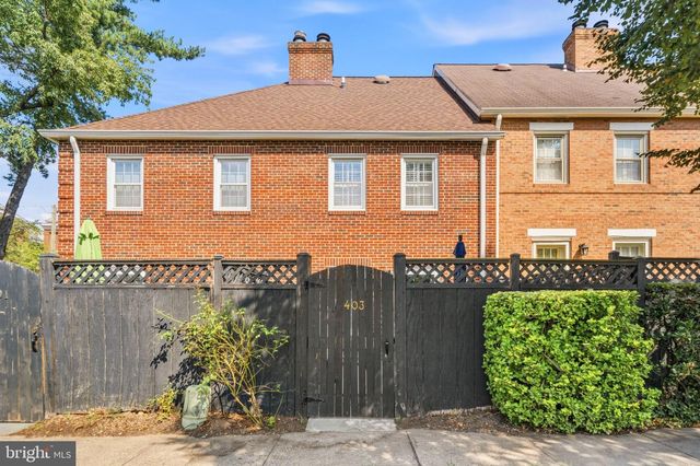 403 OLD TOWN CT, Alexandria, VA 22314