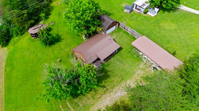 10310 Kentucky 1274, Wellington, KY 40387