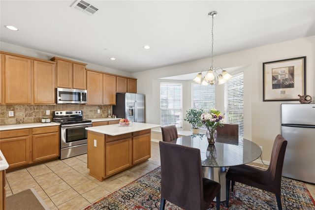 1431 Chase Lane, Irving, TX 75063