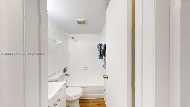 2463 Coral Way 27, Miami, FL 33145
