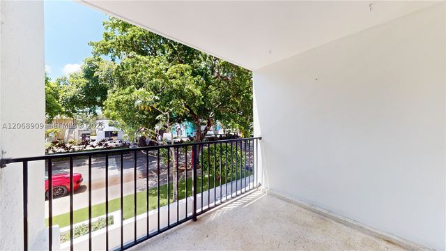 2463 Coral Way 27, Miami, FL 33145