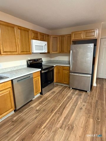 53 Harwinton Avenue 8, Torrington, CT 06790