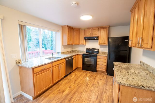12410 98th Avenue NE, Kirkland, WA 98034