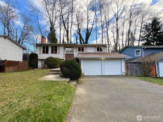 12410 98th Avenue NE, Kirkland, WA 98034
