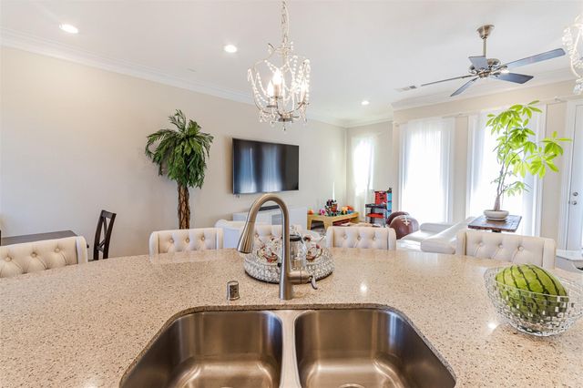 12227 Oxford Crescent Circle, Houston, TX 77082