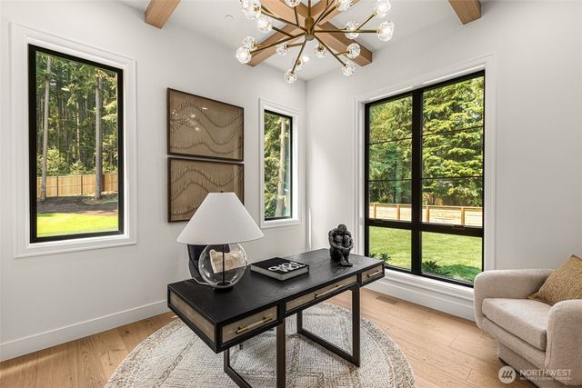 13203 NE 54th Place, Bellevue, WA 98005
