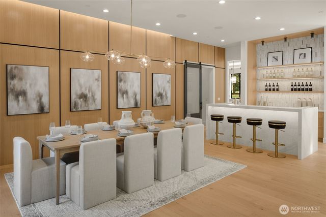 13203 NE 54th Place, Bellevue, WA 98005