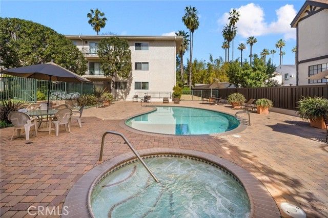 420 S Madison 304, Pasadena, CA 91101