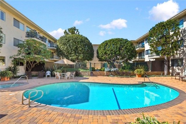 420 S Madison 304, Pasadena, CA 91101