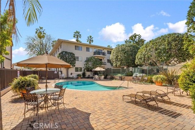 420 S Madison 304, Pasadena, CA 91101