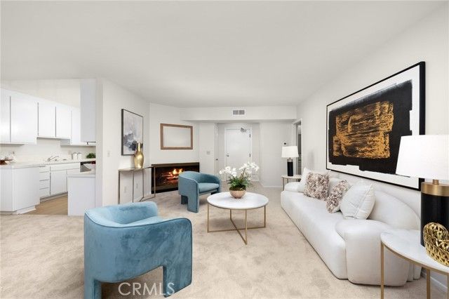 420 S Madison 304, Pasadena, CA 91101