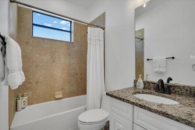 13611 SWIFTWATER WAY, Bradenton, FL 34211