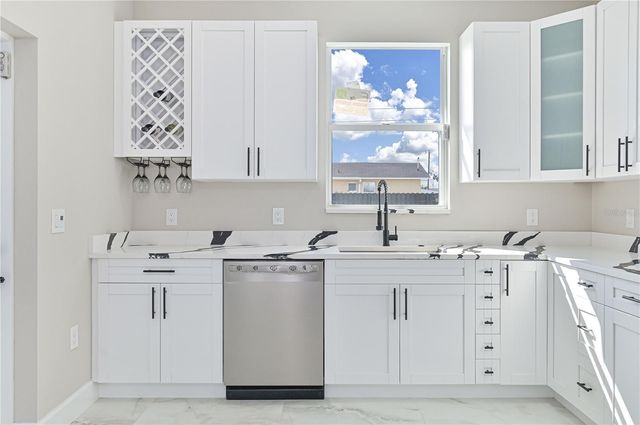 1326 NE 7TH PLACE, Cape Coral, FL 33909