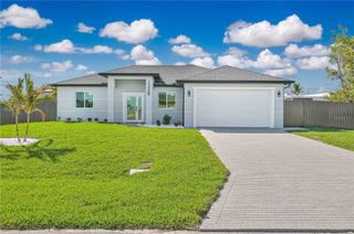 1326 NE 7TH PLACE, Cape Coral, FL 33909