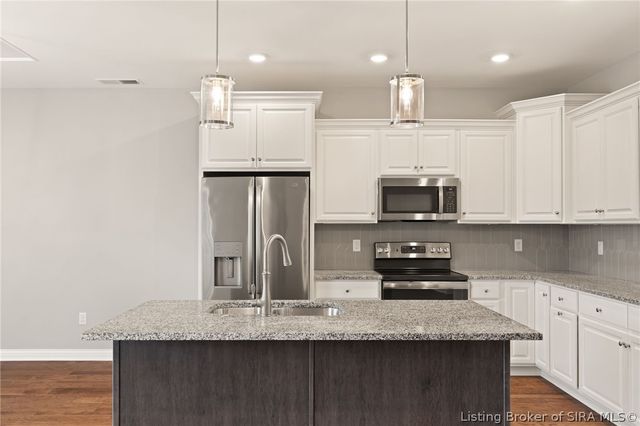 1906 Radiance Way, Jeffersonville, IN 47130