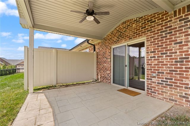 1906 Radiance Way, Jeffersonville, IN 47130