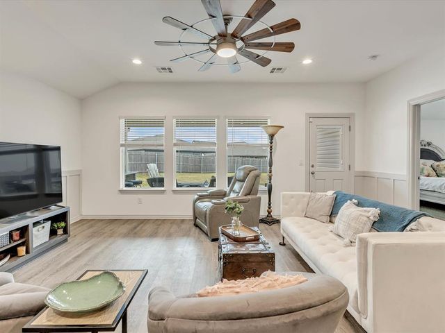 7509 NW 144th Circle, Oklahoma City, OK 73142