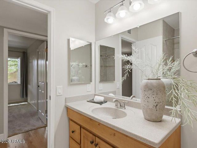 5630 E SYLVIA Street, Scottsdale, AZ 85254