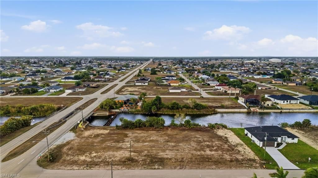 1525 NW 17th ST, CAPE CORAL, FL 33993 — photo 4