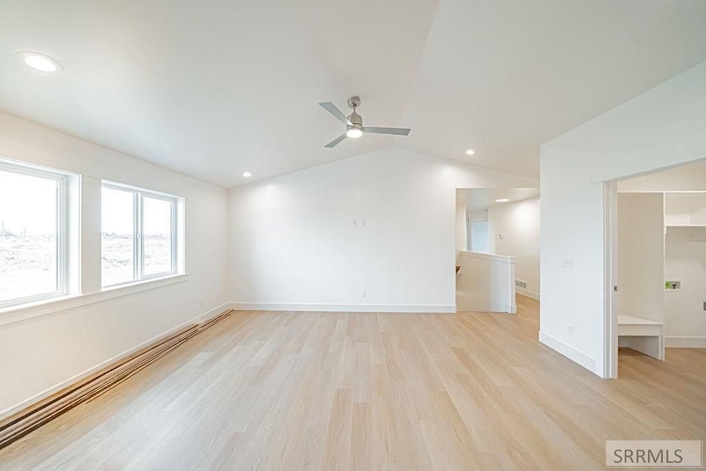 Image 5 of property listing at 3713 Victorious Cir, Idaho Falls, ID 83401