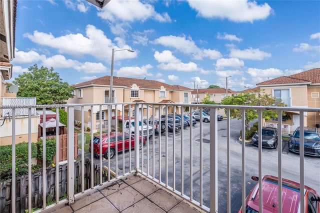 317 E 3rd St 201, Hialeah, FL 33010