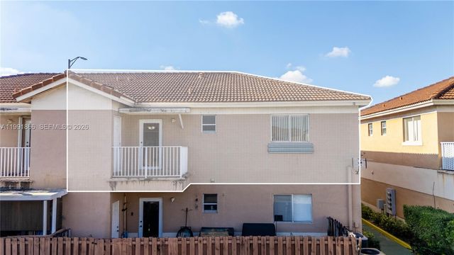 317 E 3rd St 201, Hialeah, FL 33010