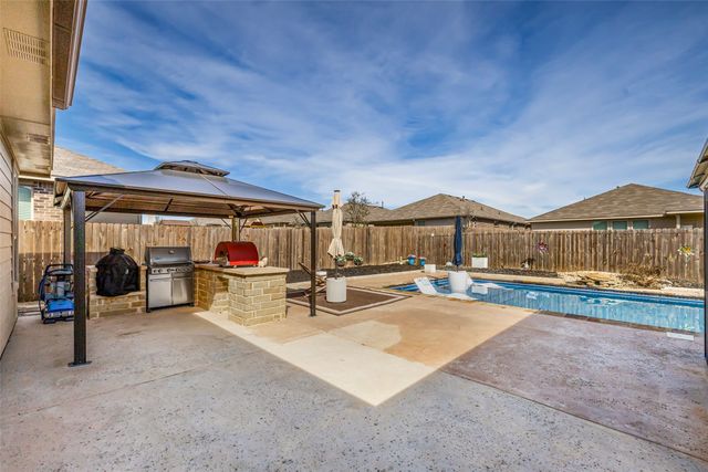 2373 Briscoe Ranch Drive, Weatherford, TX 76087