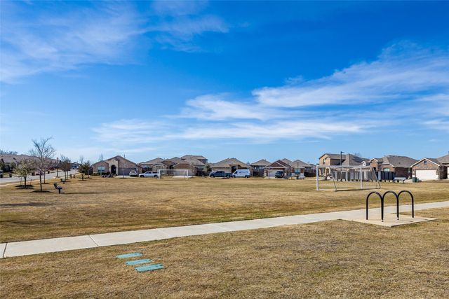 2373 Briscoe Ranch Drive, Weatherford, TX 76087