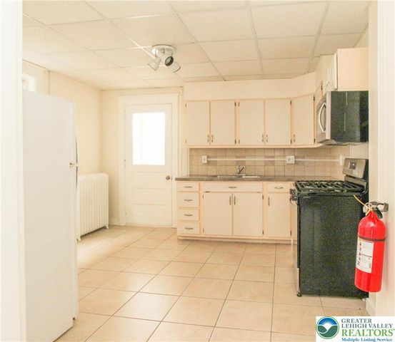 804 Reynolds Street, Easton, PA 18042