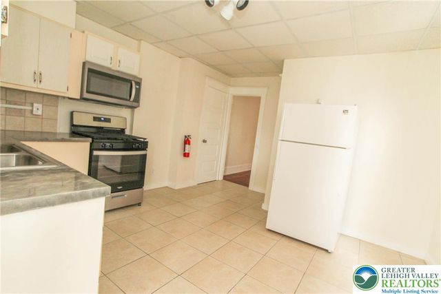 804 Reynolds Street, Easton, PA 18042