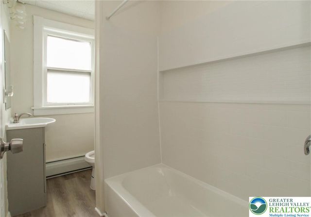 804 Reynolds Street, Easton, PA 18042
