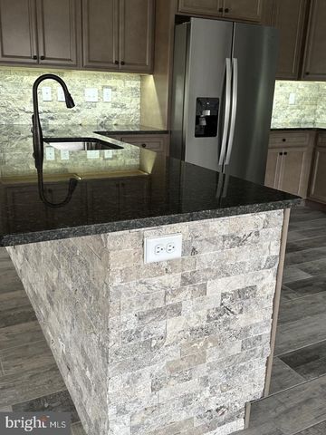 106 DELANO DRIVE, Chambersburg, PA 17202