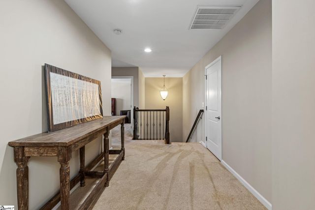 58 Hemingway Lane, Simpsonville, SC 29681