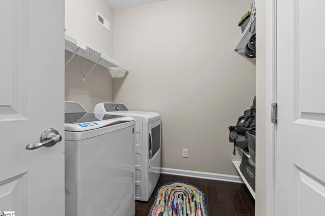 58 Hemingway Lane, Simpsonville, SC 29681