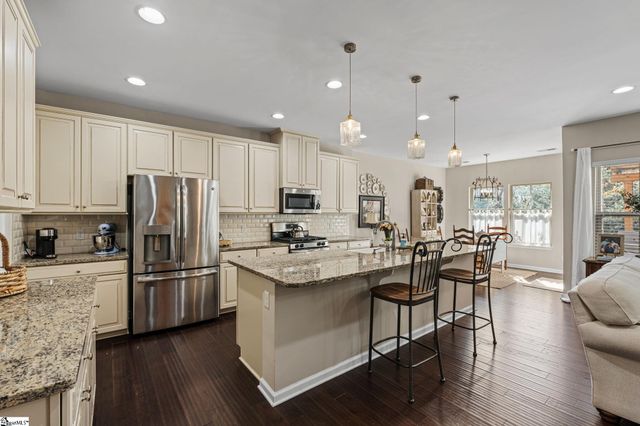 58 Hemingway Lane, Simpsonville, SC 29681