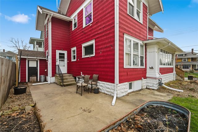 1701 Washington Avenue SE, Cedar Rapids, IA 52403