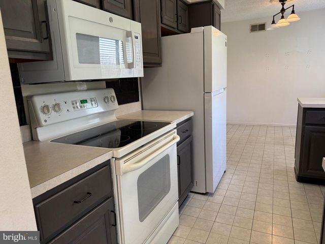 492 DELAIR RD #C, Monroe, NJ 08831