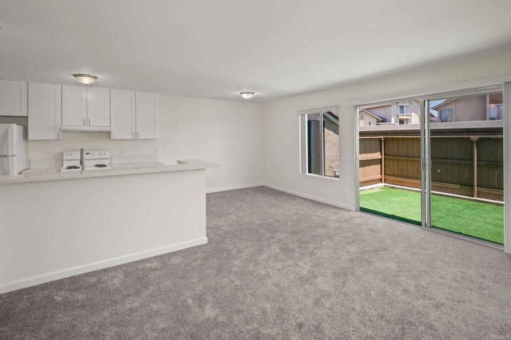 6889 Panamint Row 2, San Diego, CA 92139